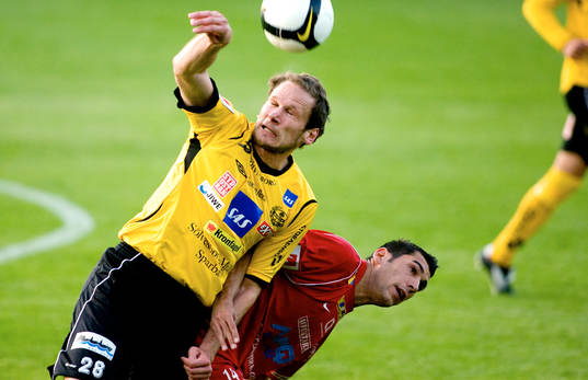 Joakim Alexandersson, Mjällby och Ken Hansson, LB