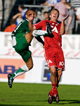 Klebèr Saarenpää, Hammarby, skrämmer slag på Pontus
