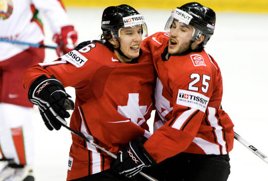 jubel 2-1 av Thibaut Monnet och Julien Sprunger