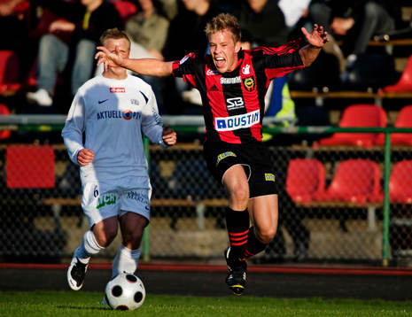 Joakim Runnemo, Brommapojkarna, skriker ut sin frustration