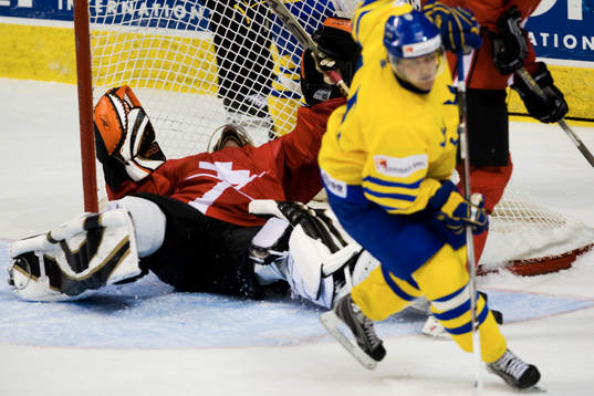Patric Hörnqvist och Jonas Hiller, målvakt