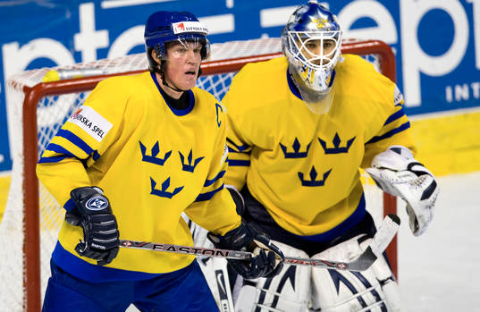 Kenny Jönsson och Stefan Liv, målvakt