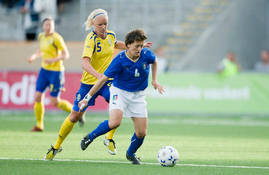 Caroline Seger, Sverige, Viviana Schiavi, Italien