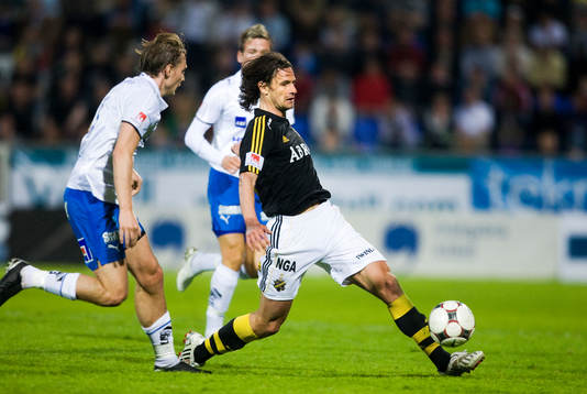 Richard Spong, Norrköping, och Iván Óbolo, AIK