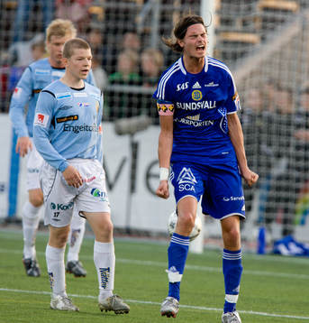 Mikael Lustig, Sundsvall skriker ut sin ilska