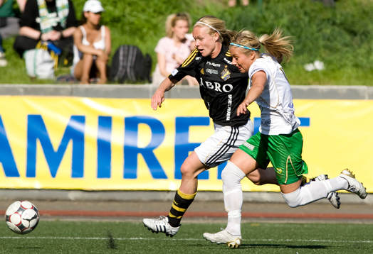 Elin Ekblom Bak, AIK på väg att göra ett av sina två