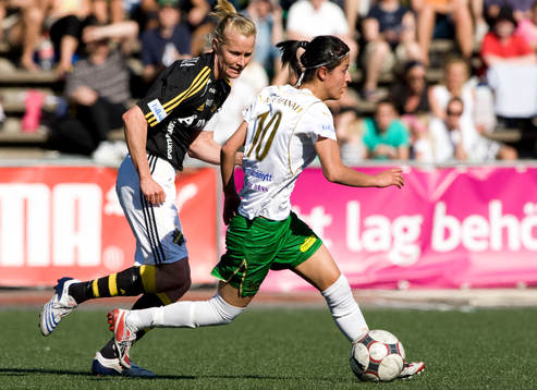 Emma Lundh, AIK och Nazanin Vaseghpanah, Hammarby