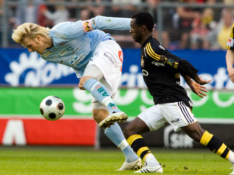 Ola Toivonen, Malmö FF och Dulee Johnson, AIK