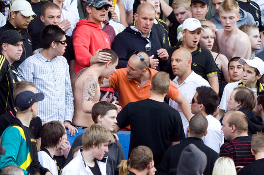 AIK klacken. Klack, huligan