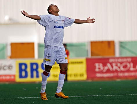 Alessandro Silva Perreira, Assyriska, jubel