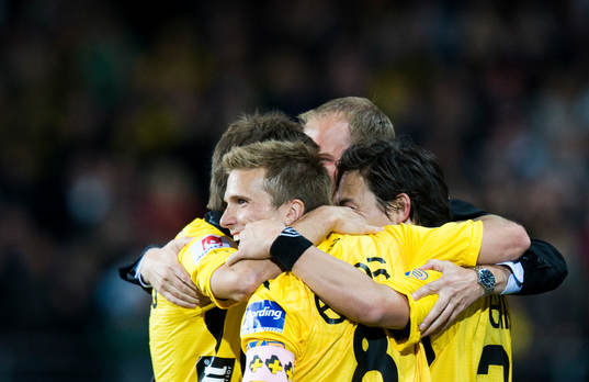 3-0,  frispark Stefan Ishizaki, Magnus Haglund kramar sina