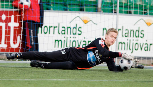 Andreas Lindberg, Målvakt, räddar
