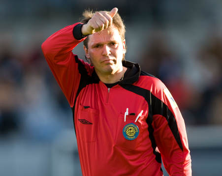 Keijo Hyvärinen, domare