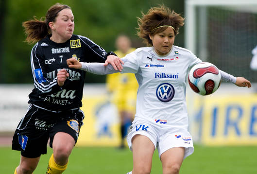 Karolina Mats, Bälinge och Mami Yamaguchi, Umeå