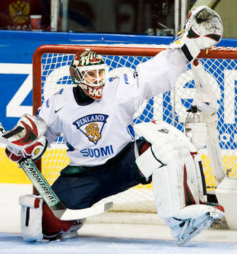 Niklas Bäckström, målvakt