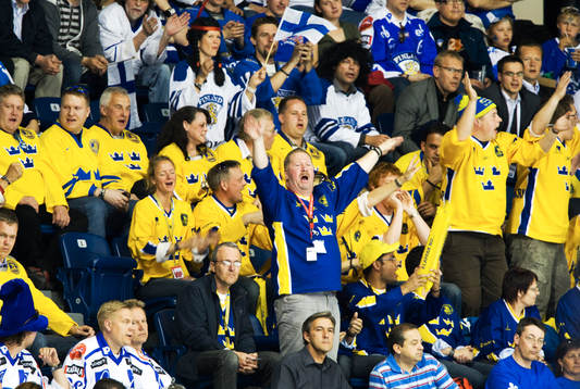 Sverige supportrar hejar på Finland