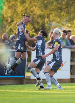 0-1 Manos Melis har avgjort och jubel
