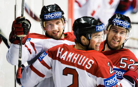 Rick Nash, Mike Green och Dan Hamhuis, jubel