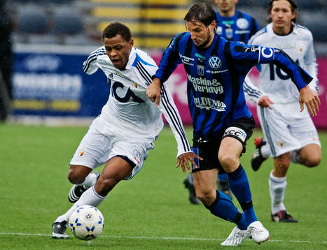 Thiago Quirino Da Silva, Djurgården, i kamp om bollen med