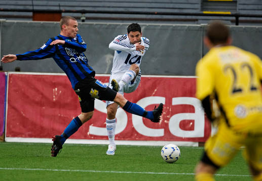Stefan Batan, Djurgården, skjuter