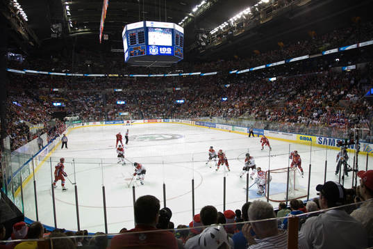 Arena, interiör, genre