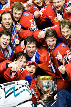 VM-guld, guld, världsmästare, jubel, glädje, pokal