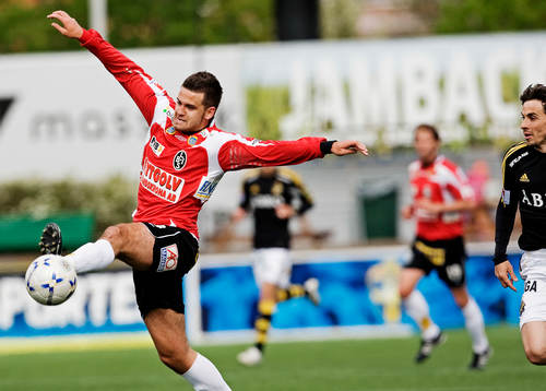 Amar Muharemovic, Landskrona, trixar med bollen