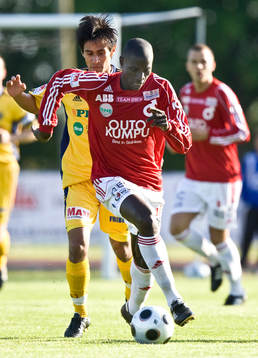 Yankuba Ceesay, Degerfors och Antonio Rojas, Ängelholm