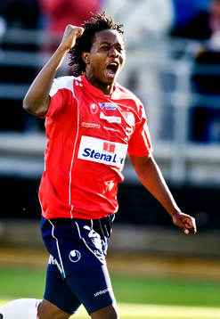 Boyd Mwila, Örgryte, jubel