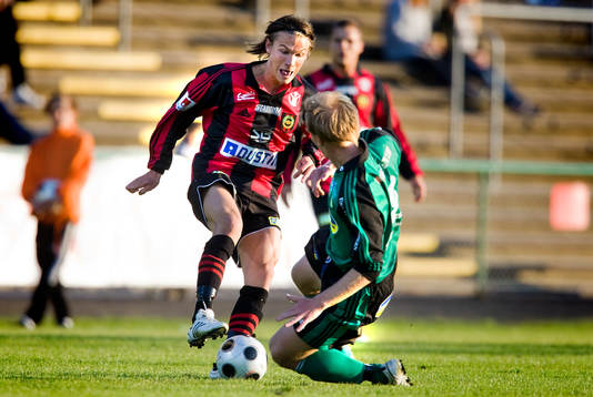 Albin Ekdal, BP attackeras av Mikael Andersson, Enköping