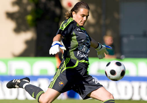 Nadine Angerer, målvakt, Djurgården