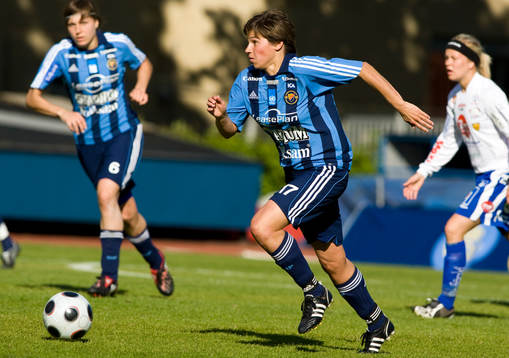 Ariane Hingst, Djurgården
