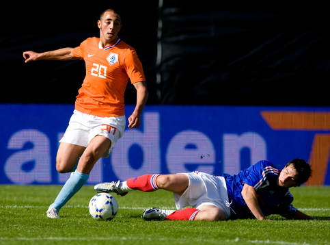Nordin Amrabat, Holland och Mathieu Coutadeur, Frankrike