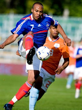 Jeremain Lens, Holland och Younes Kaboul Frankrike