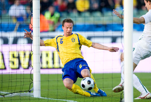 Tobias Linderoth, Sverige, sparkar in 1-0