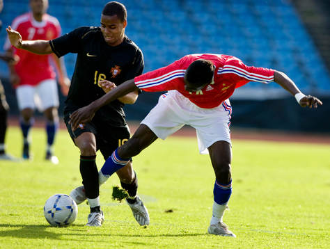 Anthony Modeste, Frankrike och Celestino, Portugal