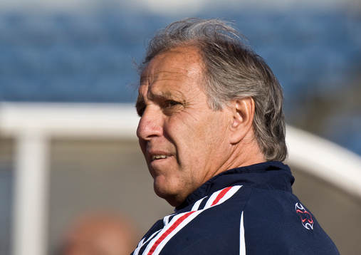 René Girard, förbundskapten, Frankrike