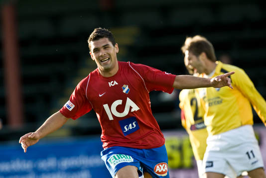 Östers 4-målsskytt Tomas Petry fick IFK Malmö på fall