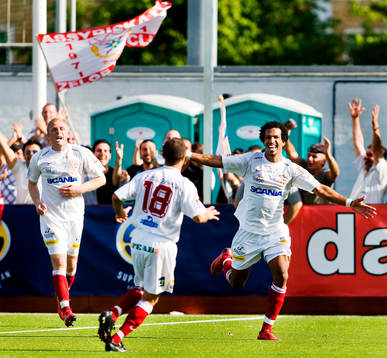 Marcos Ferreira gör 4-0 till Assyriska. Eddie Moussa,