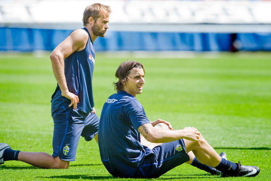 Olof Mellberg och Zlatan Ibrahimovic
