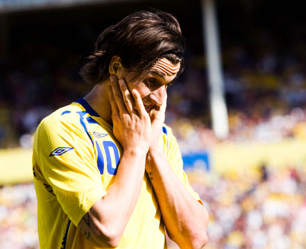 Zlatan Ibrahimovic har missat en jättechans från nära