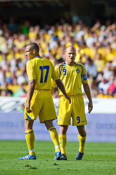 Henrik Larsson, och Fredrik Ljungberg, Sverige