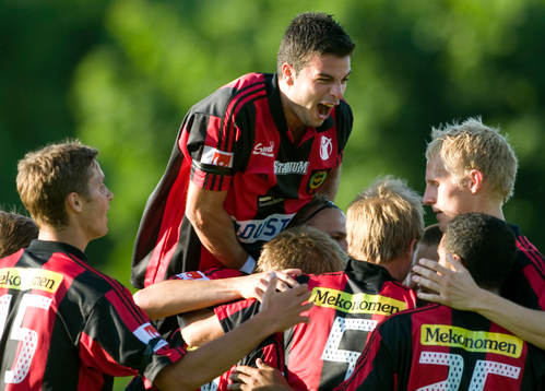 Christer Youssef, Brommapojkarna gjorde 2 mål. Jubel