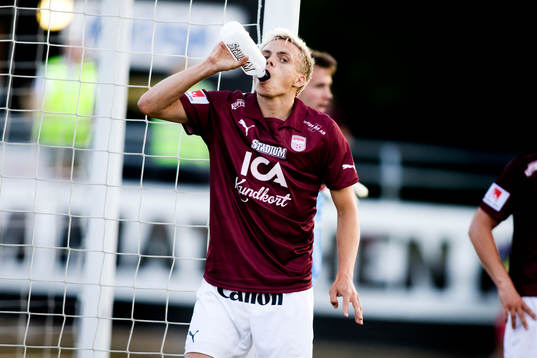 Peter Elmander, Qviding, dricker vatten