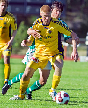 Marcus Holgersson, Ängelholm och Gabriel Petrovic, Väsby
