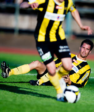 Peter Nyström, Häcken tar det lugnt i gräset