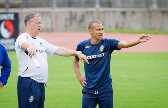 Lars Lagerbäck, Förbundskapten och Henrik Larsson pratar
