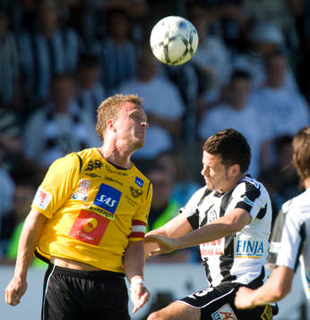 Marcus Ekenberg nickduell med Amar Muharemovic