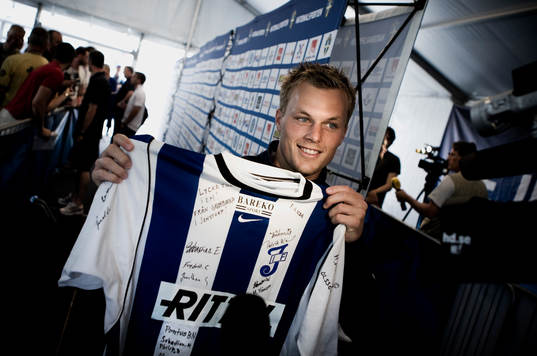 Sebastian Larsson