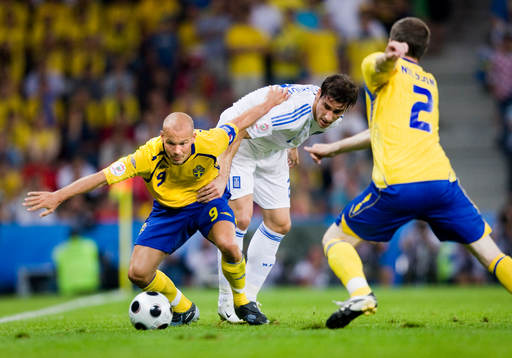 Fredrik Ljungberg, Sverige och Angelos Basinas, Grekland